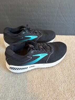 Brooks Ariel 20 Women's Running Shoes Size 9.5 Black Blue 1203151B064